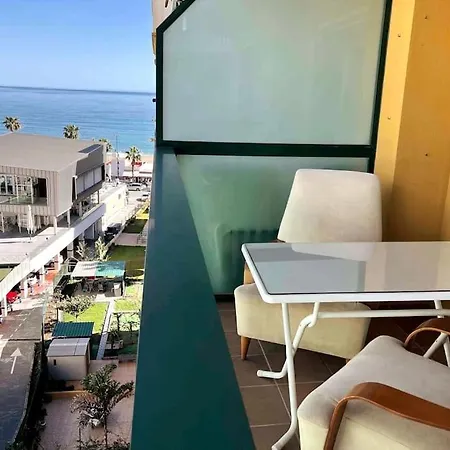 Rent4 Malaga Bajondillo Playa, Piscina & Parking * 토레몰리노스