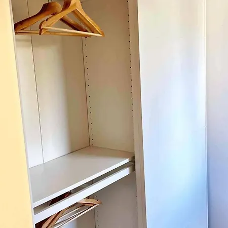 Equipado Bajondillo Playa-piscina 2hab *