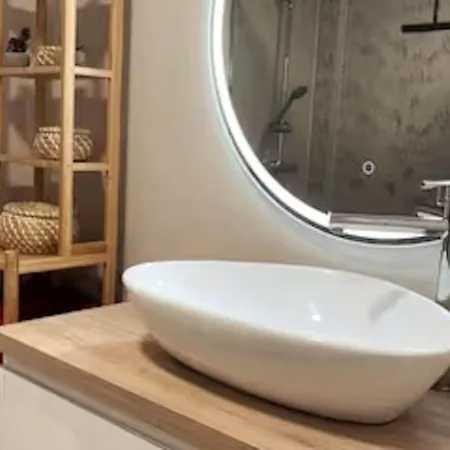 Equipado Bajondillo Playa-piscina 2hab