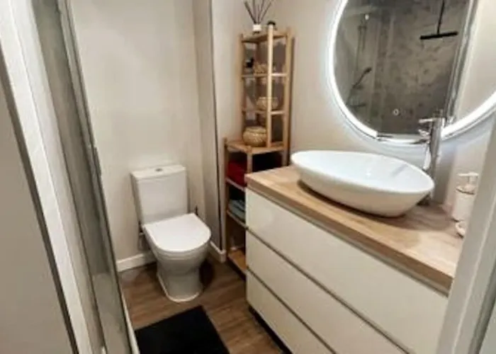 Rent4 Malaga Bajondillo Playa, Piscina & Parking Torremolinos