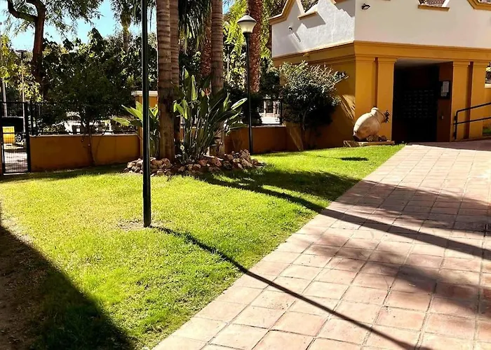 Lejlighed Rent4 Malaga Bajondillo Playa, Piscina & Parking Torremolinos