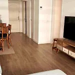 Rent4 Malaga Bajondillo Playa, Piscina & Parking Διαμέρισμα