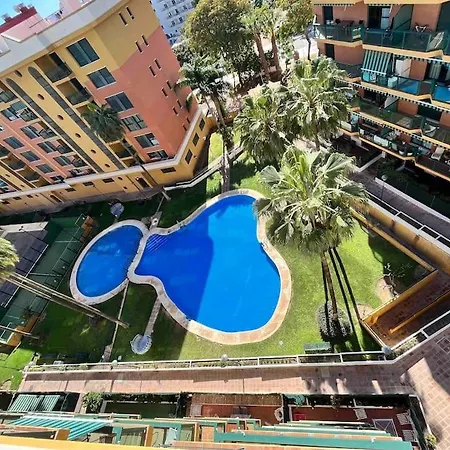 Equipado Bajondillo Playa-piscina 2hab