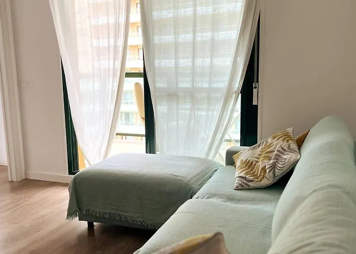 Love Rent4 Málaga Bajondillo Playa, Piscina&Parking Appartamento