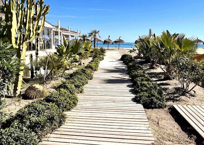 Appartamento Love Rent4 Málaga Bajondillo Playa, Piscina&Parking *