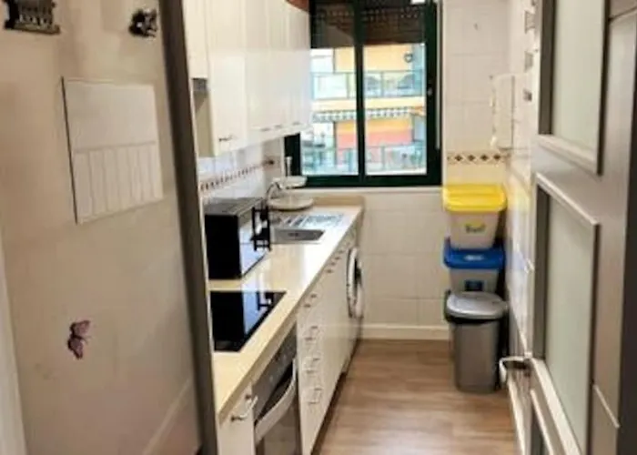 Love Rent4 Malaga Bajondillo Playa, Piscina & Parking * Torremolinos