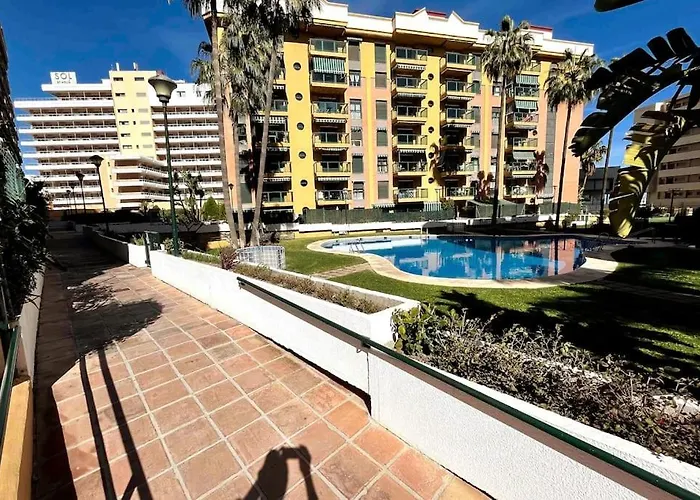 Appartamento Love Rent4 Málaga Bajondillo Playa, Piscina&Parking Torremolinos