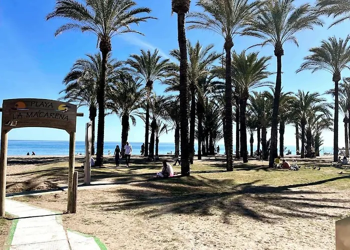 Love Rent4 Málaga Bajondillo Playa, Piscina&Parking Appartamento