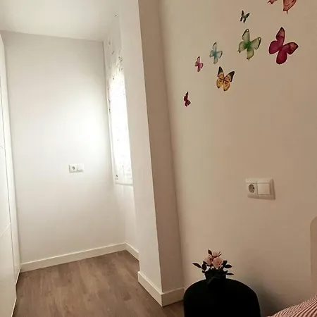 Equipado Bajondillo Playa-piscina 2hab